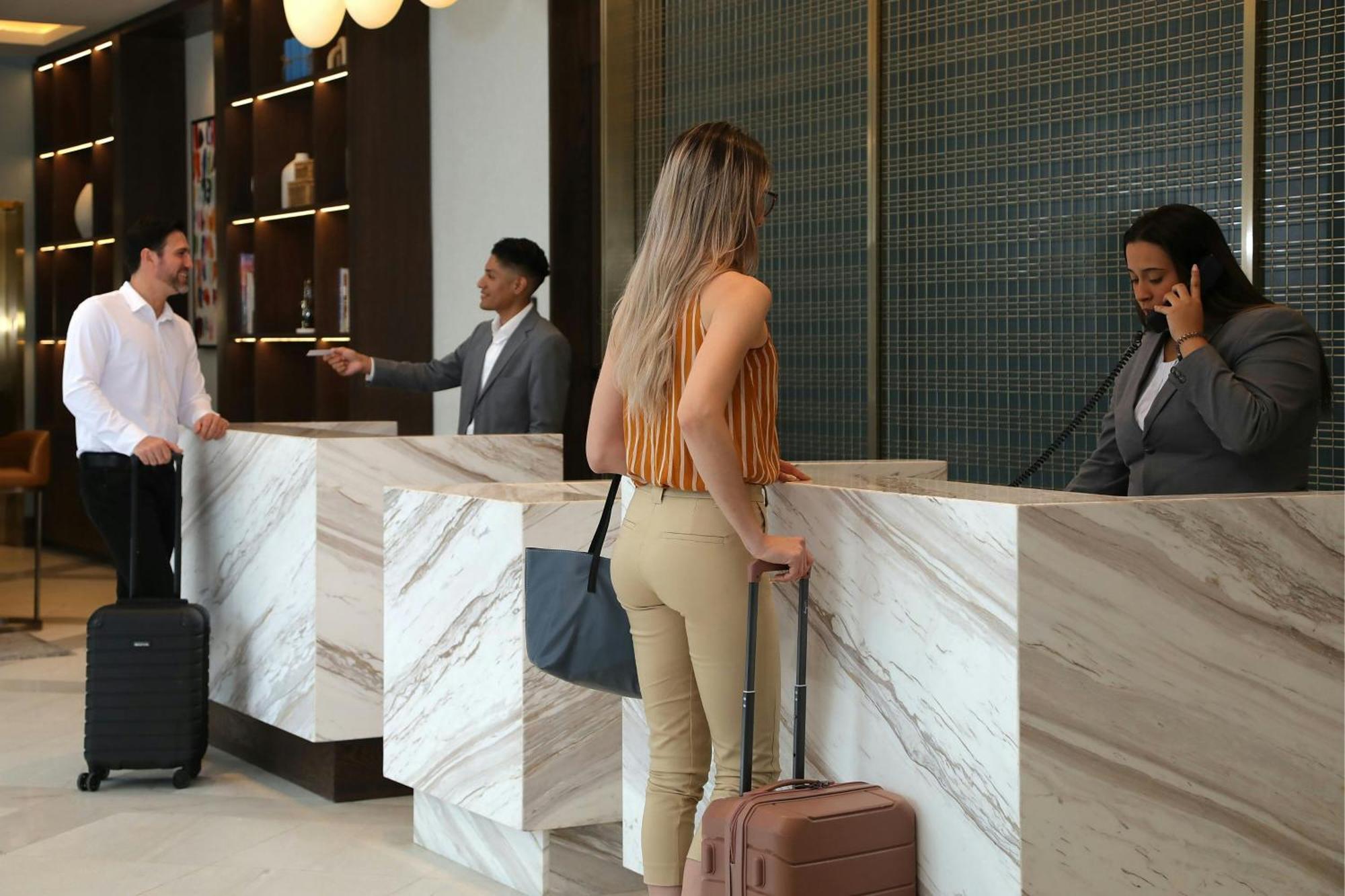 Courtyard By Marriott Santo Domingo Piantini Hotel Exterior foto